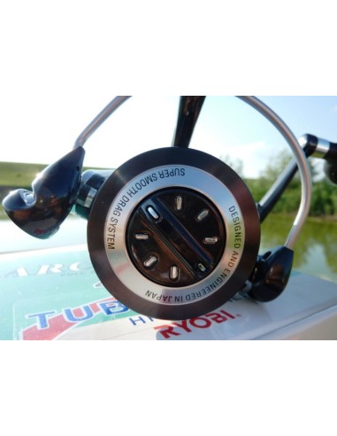 TUBERTINI RYOBI MOULINET ARCTICA