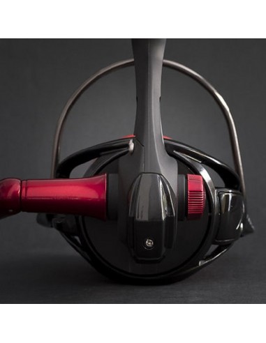 CINNETIC REEL CRAFTY BLACK III 6000 XP CRBK