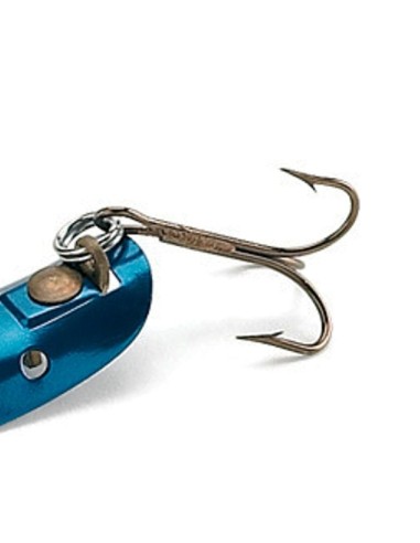 famós Russleure long cast